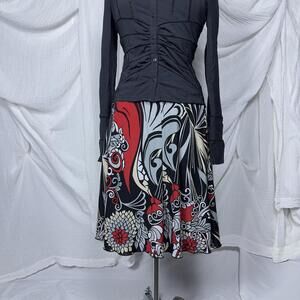 Preppy Grunge Indie Y2K Black Red White Floral Patterned Women's Skirt (M)